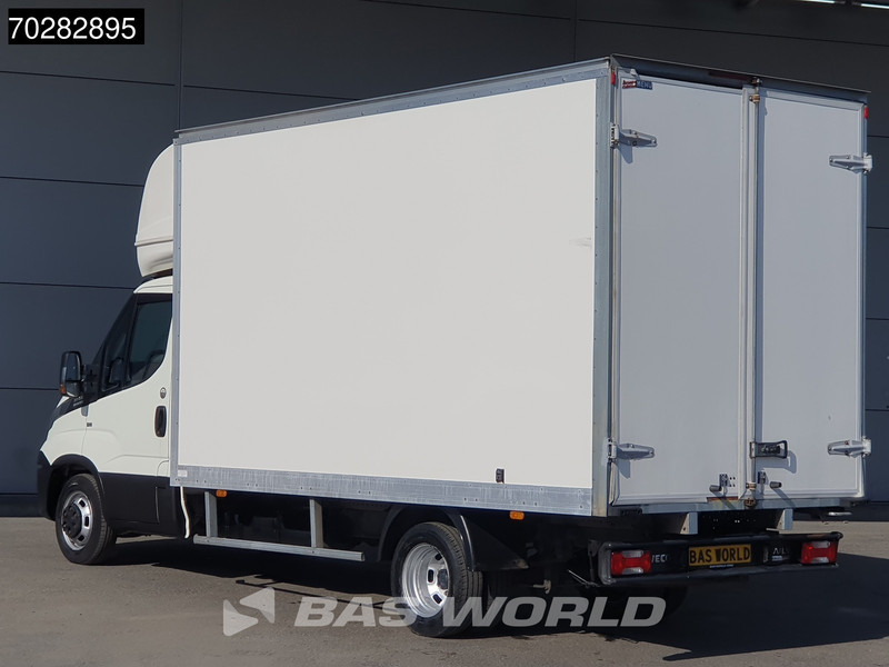 Iveco 35C16 Automaat Bakwagen Achterdeuren Airco Cruise Euro6 Meubelbak Koffer 20m3 Airco Cruise control - Фургон с закрытым кузовом: фото 2 Iveco 35C16 Automaat Bakwagen Achterdeuren Airco Cruise Euro6 Meubelbak Koffer 20m3 Airco Cruise control - Фургон с закрытым кузовом: фото 2