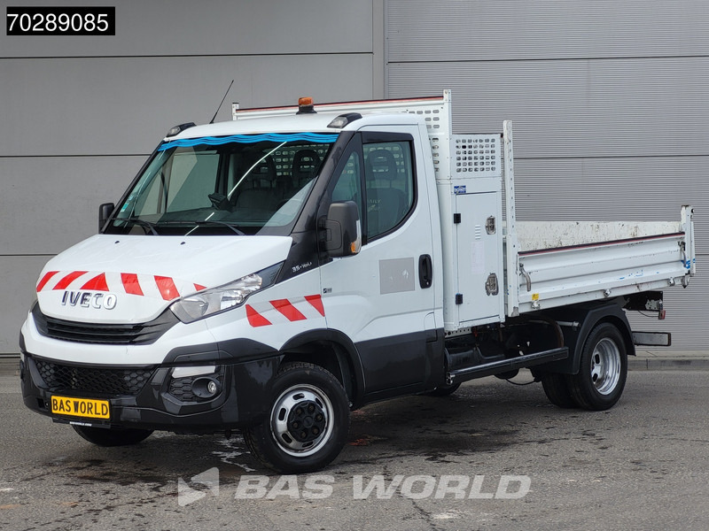 Iveco Daily 35C16 Kipper met Kraan Dubbellucht 3,5t Trekhaak Airco Cruise Camera Euro6 Crane Kran Kranwagen 2m3 Airco Trekhaak Cruise contro - Малотоннажный самосвал: фото 2 Iveco Daily 35C16 Kipper met Kraan Dubbellucht 3,5t Trekhaak Airco Cruise Camera Euro6 Crane Kran Kranwagen 2m3 Airco Trekhaak Cruise contro - Малотоннажный самосвал: фото 2