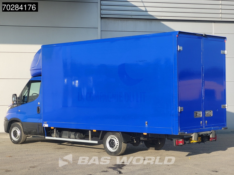 Iveco Daily 35S14 Automaat Bakwagen Achterdeuren 488cm lang! Airco Cruise Euro6 Meubelbak Koffer 24m3 Airco Cruise control - Фургон с закрытым кузовом: фото 2 Iveco Daily 35S14 Automaat Bakwagen Achterdeuren 488cm lang! Airco Cruise Euro6 Meubelbak Koffer 24m3 Airco Cruise control - Фургон с закрытым кузовом: фото 2