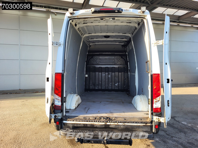 Iveco Daily 35S16 Automaat L2H2 3,5t Trekhaak Navi Airco Cruise Camera Standkachel Euro6 L2 Airco Trekhaak - Цельнометаллический фургон: фото 3 Iveco Daily 35S16 Automaat L2H2 3,5t Trekhaak Navi Airco Cruise Camera Standkachel Euro6 L2 Airco Trekhaak - Цельнометаллический фургон: фото 3
