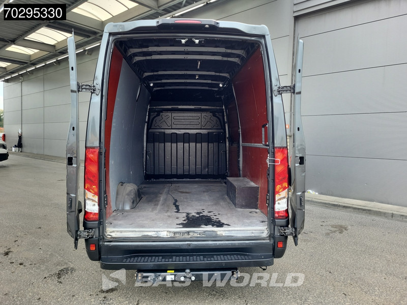 Iveco Daily 35S18 3.0L 180PK Automaat L2H2 LED ACC Navi 3.5t trekhaak Airco L3 12m3 Airco Trekhaak - Цельнометаллический фургон: фото 3 Iveco Daily 35S18 3.0L 180PK Automaat L2H2 LED ACC Navi 3.5t trekhaak Airco L3 12m3 Airco Trekhaak - Цельнометаллический фургон: фото 3