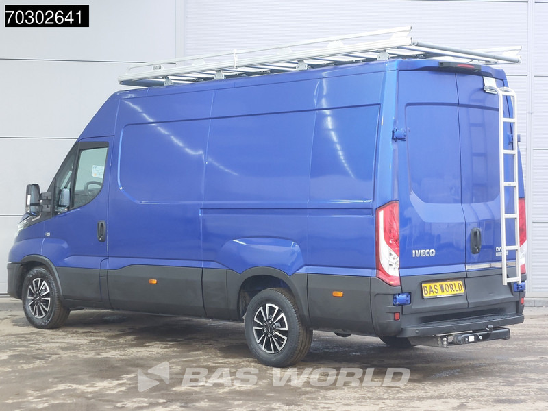 Iveco Daily 35S18 3.0L Automaat L2H2 3,5t Trekhaak 180PK Navi Airco Cruise Camera Parkeersensoren Imperiaal Velgen Euro6 L2 Airco Trekhaak C - Цельнометаллический фургон: фото 2 Iveco Daily 35S18 3.0L Automaat L2H2 3,5t Trekhaak 180PK Navi Airco Cruise Camera Parkeersensoren Imperiaal Velgen Euro6 L2 Airco Trekhaak C - Цельнометаллический фургон: фото 2