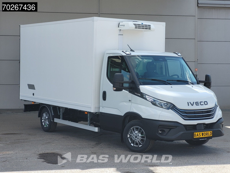 Iveco Daily 35S18 3.0L Koelwagen Thermoking C-250 LED ACC Navi Airco Koel Koeler Kühl Kühler Bakwagen Kühlkoffer 17m3 Airco - Фургон-рефрижератор: фото 5 Iveco Daily 35S18 3.0L Koelwagen Thermoking C-250 LED ACC Navi Airco Koel Koeler Kühl Kühler Bakwagen Kühlkoffer 17m3 Airco - Фургон-рефрижератор: фото 5