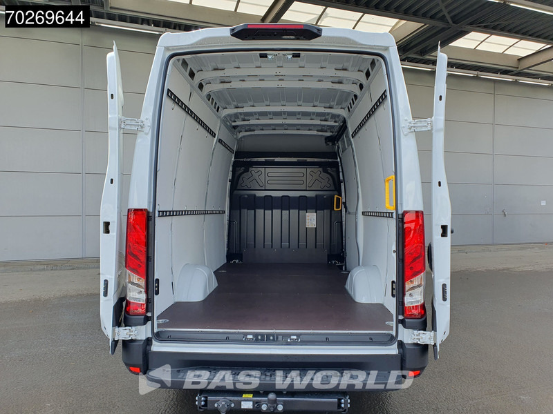 Iveco Daily 35S21 3.0L Automaat Black Edition 2025 model L2H2 Trekhaak Tacho ACC LED CarPlay Velgen Camera 12m3 Airco Trekhaak - Цельнометаллический фургон: фото 3 Iveco Daily 35S21 3.0L Automaat Black Edition 2025 model L2H2 Trekhaak Tacho ACC LED CarPlay Velgen Camera 12m3 Airco Trekhaak - Цельнометаллический фургон: фото 3