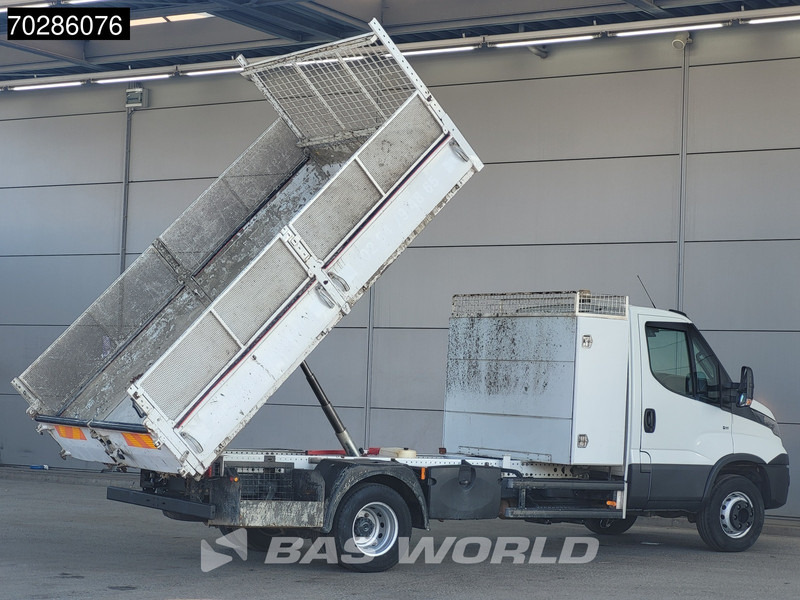 Iveco Daily 72C18 3.0L Kipper Dubbellucht 3,5t Trekhaak Airco Cruise Euro6 Tipper Benne Kieper 3m3 Airco Trekhaak Cruise control - Малотоннажный самосвал: фото 2 Iveco Daily 72C18 3.0L Kipper Dubbellucht 3,5t Trekhaak Airco Cruise Euro6 Tipper Benne Kieper 3m3 Airco Trekhaak Cruise control - Малотоннажный самосвал: фото 2