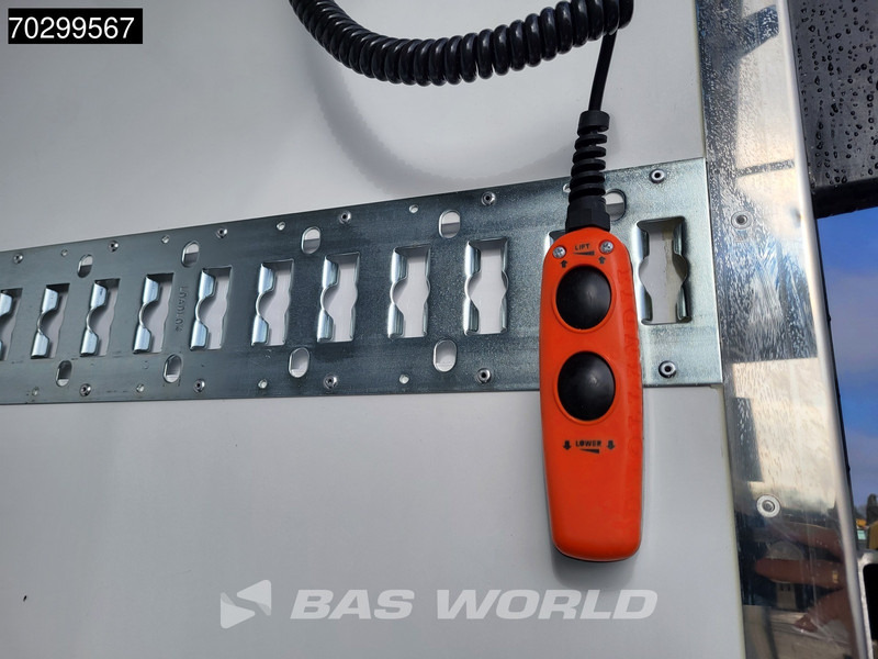 Iveco Daily Deutschlandweit mieten ab € 3.795 p/Monat Cruise control в лизинг Iveco Daily Deutschlandweit mieten ab € 3.795 p/Monat Cruise control: фото 11 Iveco Daily Deutschlandweit mieten ab € 3.795 p/Monat Cruise control в лизинг Iveco Daily Deutschlandweit mieten ab € 3.795 p/Monat Cruise control: фото 11