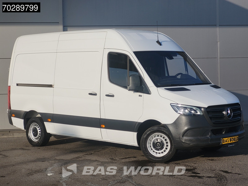 Mercedes-Benz Sprinter 314 CDI Automaat L2H2 LED Airco Cruise Camera MBUX CarPlay Euro6 L2 12m3 Airco Cruise control - Легковой фургон: фото 3 Mercedes-Benz Sprinter 314 CDI Automaat L2H2 LED Airco Cruise Camera MBUX CarPlay Euro6 L2 12m3 Airco Cruise control - Легковой фургон: фото 3