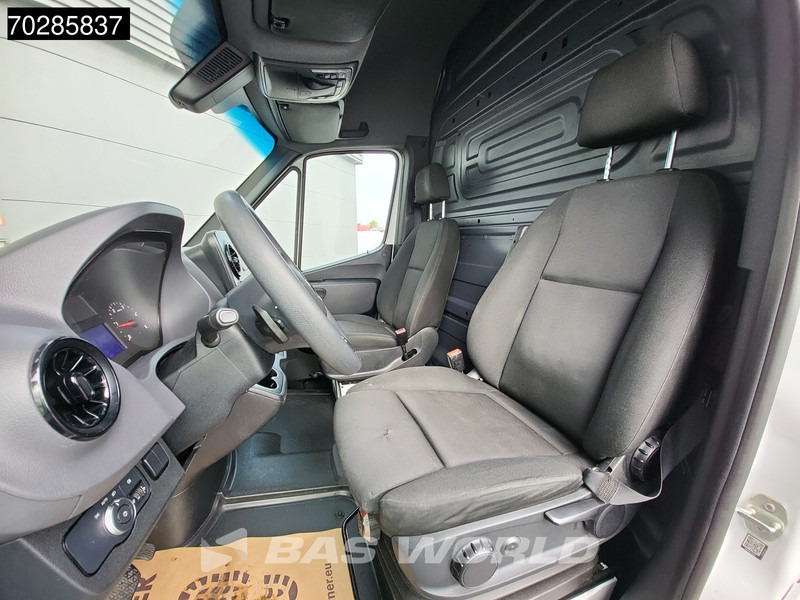 Цельнометаллический фургон Mercedes-Benz Sprinter 315 CDI Automaat L3H2 Airco Cruise Camera MBUX CarPlay Euro6 L3 16m3 Airco Cruise control: фото 11