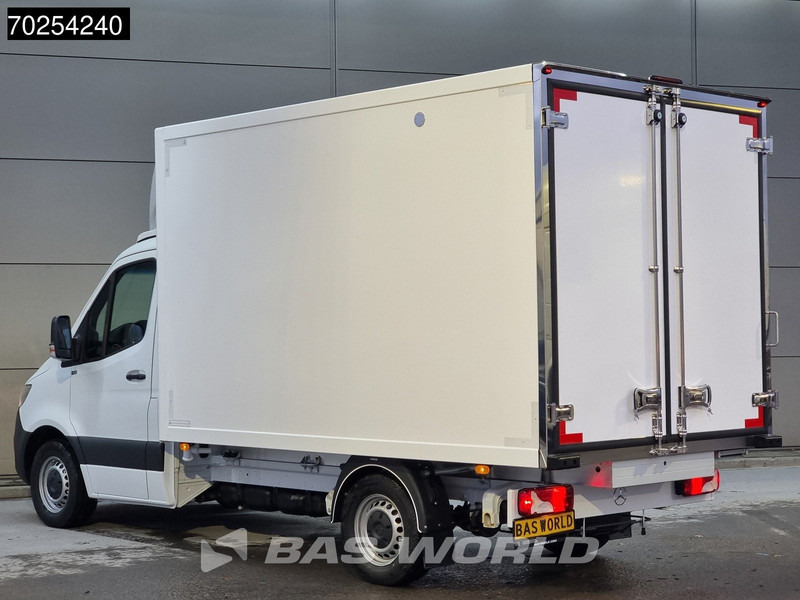 Mercedes-Benz Sprinter 315 CDI Koelwagen Thermo King V-300max 230V stekker Bakwagen Koel Kühlwagen 13m3 Airco Cruise control - Фургон-рефрижератор: фото 2 Mercedes-Benz Sprinter 315 CDI Koelwagen Thermo King V-300max 230V stekker Bakwagen Koel Kühlwagen 13m3 Airco Cruise control - Фургон-рефрижератор: фото 2