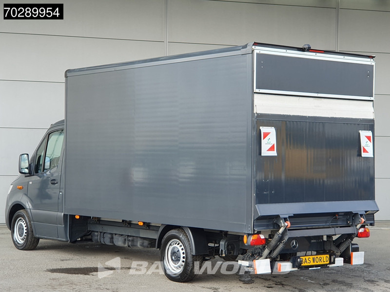 Mercedes-Benz Sprinter 316 CDI COMING SOON! Laadklep Bakwagen Airco Camera MBUX CarPlay Euro6 Meubelbak Koffer 19m3 Airco Cruise control - Фургон с закрытым кузовом: фото 2 Mercedes-Benz Sprinter 316 CDI COMING SOON! Laadklep Bakwagen Airco Camera MBUX CarPlay Euro6 Meubelbak Koffer 19m3 Airco Cruise control - Фургон с закрытым кузовом: фото 2