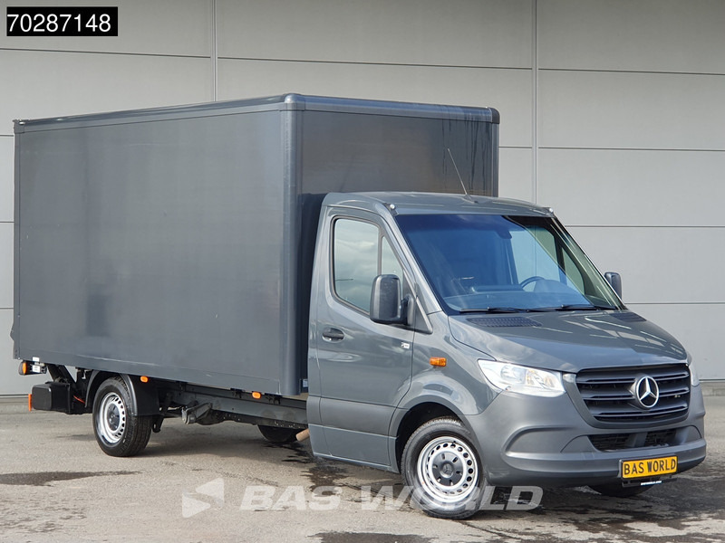 Mercedes-Benz Sprinter 316 CDI Laadklep Automaat Bakwagen ACC Airco Camera MBUX CarPlay Euro6 Meubelbak Koffer 19m3 Airco - Фургон с закрытым кузовом: фото 5 Mercedes-Benz Sprinter 316 CDI Laadklep Automaat Bakwagen ACC Airco Camera MBUX CarPlay Euro6 Meubelbak Koffer 19m3 Airco - Фургон с закрытым кузовом: фото 5