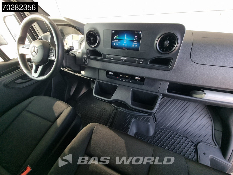 Цельнометаллический фургон Mercedes-Benz Sprinter 317 CDI Automaat L2H2 170PK Airco Camera MBUX Euro6 L2 12m3 Airco: фото 9