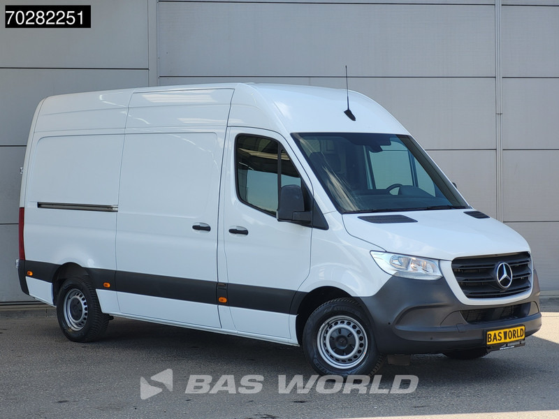 Mercedes-Benz Sprinter 317 CDI Automaat L2H2 Navi Airco Cruise Camera Parkeersensoren Euro6 L2 11m3 Airco Cruise control - Цельнометаллический фургон: фото 3 Mercedes-Benz Sprinter 317 CDI Automaat L2H2 Navi Airco Cruise Camera Parkeersensoren Euro6 L2 11m3 Airco Cruise control - Цельнометаллический фургон: фото 3