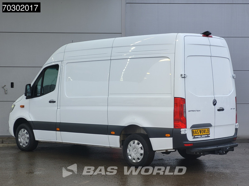 Mercedes-Benz Sprinter 317 CDI Automaat L2H2 Trekhaak 170PK LED Xenon ACC Navi Airco Cruise Camera Parkeersensoren 10inch MBUX CarPlay Euro6 L2 Airco T - Цельнометаллический фургон: фото 2 Mercedes-Benz Sprinter 317 CDI Automaat L2H2 Trekhaak 170PK LED Xenon ACC Navi Airco Cruise Camera Parkeersensoren 10inch MBUX CarPlay Euro6 L2 Airco T - Цельнометаллический фургон: фото 2