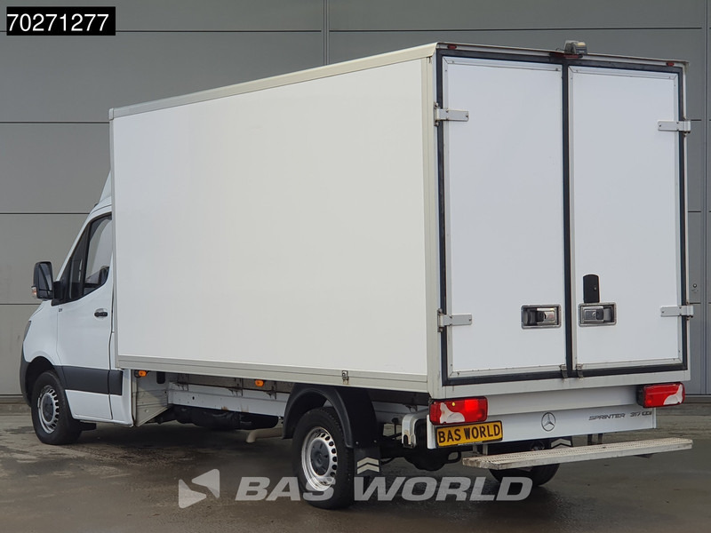 Mercedes-Benz Sprinter 317 CDI Koelwagen Automaat Carrier Xarios 350 230V stekker Cruise Airco Camera Koel Kühlkoffer Koeler Bakwagen 17m3 Airco Cruise - Фургон-рефрижератор: фото 2 Mercedes-Benz Sprinter 317 CDI Koelwagen Automaat Carrier Xarios 350 230V stekker Cruise Airco Camera Koel Kühlkoffer Koeler Bakwagen 17m3 Airco Cruise - Фургон-рефрижератор: фото 2