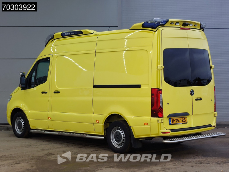 Mercedes-Benz Sprinter 319 CDI 3.0L V6 Ambulance 190PK L2H2 LED Airco Cruise Camera MBUX CarPlay Euro6 Krankenwagen Rettungswagen L2 8m3 Airco Cruise c - Машина скорой помощи: фото 2 Mercedes-Benz Sprinter 319 CDI 3.0L V6 Ambulance 190PK L2H2 LED Airco Cruise Camera MBUX CarPlay Euro6 Krankenwagen Rettungswagen L2 8m3 Airco Cruise c - Машина скорой помощи: фото 2