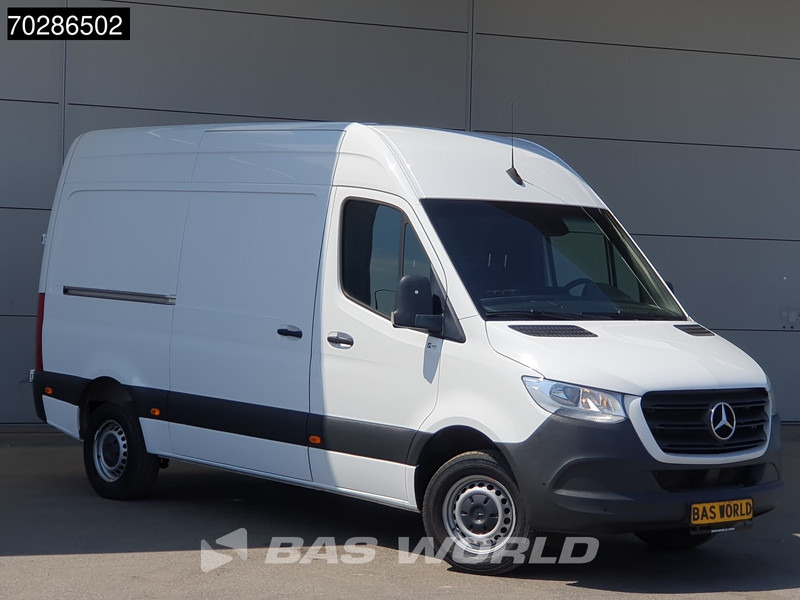 Mercedes-Benz Sprinter 319 CDI Automaat L2H2 190PK Trekhaak Airco Camera Parkeersensoren MBUX CarPlay Euro6 L2 12m3 Airco Trekhaak - Цельнометаллический фургон: фото 5 Mercedes-Benz Sprinter 319 CDI Automaat L2H2 190PK Trekhaak Airco Camera Parkeersensoren MBUX CarPlay Euro6 L2 12m3 Airco Trekhaak - Цельнометаллический фургон: фото 5