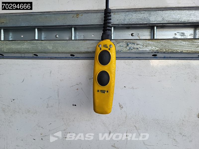 Фургон с закрытым кузовом Mercedes-Benz Sprinter 514 CDI D'Hollandia Laadklep Dubbellucht Bakwagen Airco Cruise Euro6 Meubelbak Koffer Airco Cruise control: фото 11 Фургон с закрытым кузовом Mercedes-Benz Sprinter 514 CDI D'Hollandia Laadklep Dubbellucht Bakwagen Airco Cruise Euro6 Meubelbak Koffer Airco Cruise control: фото 11