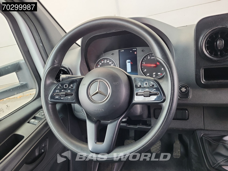 Фургон с закрытым кузовом Mercedes-Benz Sprinter 514 CDI Laadklep Zijdeur Dubbellucht Bakwagen Airco Cruise MBUX CarPlay D'Hollandia Euro6 Meubelbak Koffer Airco Cruise control: фото 18 Фургон с закрытым кузовом Mercedes-Benz Sprinter 514 CDI Laadklep Zijdeur Dubbellucht Bakwagen Airco Cruise MBUX CarPlay D'Hollandia Euro6 Meubelbak Koffer Airco Cruise control: фото 18