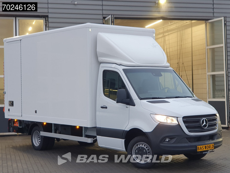 Новый Фургон с закрытым кузовом Mercedes-Benz Sprinter 515 CDI Automaat 1000kg Laadklep Zijdeur Dubbellucht Bakwagen MBUX Airco Cruise CarPlay D'Hollandia Euro6 Koffer Meubelbak 21m3: фото 8 Новый Фургон с закрытым кузовом Mercedes-Benz Sprinter 515 CDI Automaat 1000kg Laadklep Zijdeur Dubbellucht Bakwagen MBUX Airco Cruise CarPlay D'Hollandia Euro6 Koffer Meubelbak 21m3: фото 8