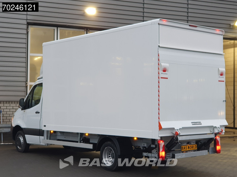 Mercedes-Benz Sprinter 515 CDI Automaat Laadklep Zijdeur Dubbellucht Bakwagen MBUX Airco Cruise MBUX Koffer Meubelbak 21m3 Airco Cruise control - Фургон с закрытым кузовом: фото 2 Mercedes-Benz Sprinter 515 CDI Automaat Laadklep Zijdeur Dubbellucht Bakwagen MBUX Airco Cruise MBUX Koffer Meubelbak 21m3 Airco Cruise control - Фургон с закрытым кузовом: фото 2