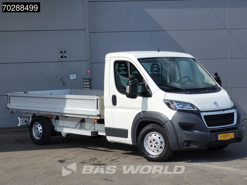 Peugeot Boxer 165PK Open Laadbak Luchtvering Trekhaak Navi Airco Euro6 Pritsche Pickup Open Box Airco Trekhaak - Малотоннажный бортовой грузовик: фото 3 Peugeot Boxer 165PK Open Laadbak Luchtvering Trekhaak Navi Airco Euro6 Pritsche Pickup Open Box Airco Trekhaak - Малотоннажный бортовой грузовик: фото 3