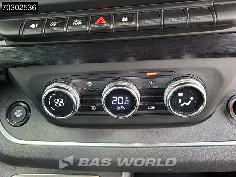 Легковой фургон Renault Trafic 170pk Dubbel Cabine Automaat 2x Schuifdeur RED Edition L2H1 Trekhaak LED ACC Airco Camera Parkeersensoren v+a Velgen APK 06-2027: фото 18 Легковой фургон Renault Trafic 170pk Dubbel Cabine Automaat 2x Schuifdeur RED Edition L2H1 Trekhaak LED ACC Airco Camera Parkeersensoren v+a Velgen APK 06-2027: фото 18