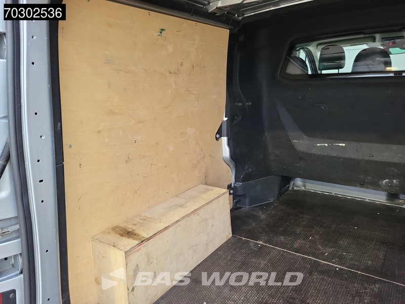 Легковой фургон Renault Trafic 170pk Dubbel Cabine Automaat 2x Schuifdeur RED Edition L2H1 Trekhaak LED ACC Airco Camera Parkeersensoren v+a Velgen APK 06-2027: фото 8 Легковой фургон Renault Trafic 170pk Dubbel Cabine Automaat 2x Schuifdeur RED Edition L2H1 Trekhaak LED ACC Airco Camera Parkeersensoren v+a Velgen APK 06-2027: фото 8