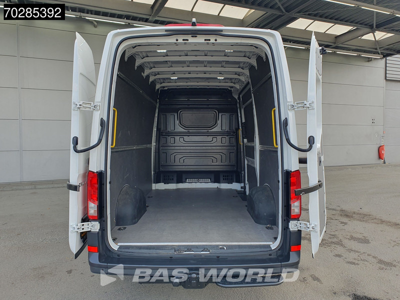 Volkswagen Crafter 140pk Automaat L3H3 Trekhaak Airco Camera Parkeersensoren Euro6 L2H2 12m3 Airco Trekhaak - Цельнометаллический фургон: фото 3 Volkswagen Crafter 140pk Automaat L3H3 Trekhaak Airco Camera Parkeersensoren Euro6 L2H2 12m3 Airco Trekhaak - Цельнометаллический фургон: фото 3