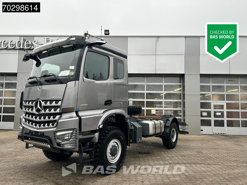 Mercedes-Benz Acrocs 2051 Arocs 4X4 NEW 4x4 chassis! Camper base Steel suspension Big-Axle Automatic Euro 6 - Грузовик-шасси: фото 1 Mercedes-Benz Acrocs 2051 Arocs 4X4 NEW 4x4 chassis! Camper base Steel suspension Big-Axle Automatic Euro 6 - Грузовик-шасси: фото 1