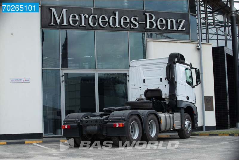 Mercedes-Benz Actros 2642 6X4 NEW! RHD 2x Tanks Euro 3 - Тягач: фото 5 Mercedes-Benz Actros 2642 6X4 NEW! RHD 2x Tanks Euro 3 - Тягач: фото 5