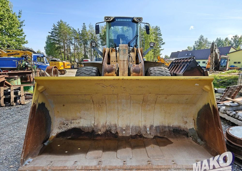 Liebherr L566 - Колёсный погрузчик: фото 5 Liebherr L566 - Колёсный погрузчик: фото 5