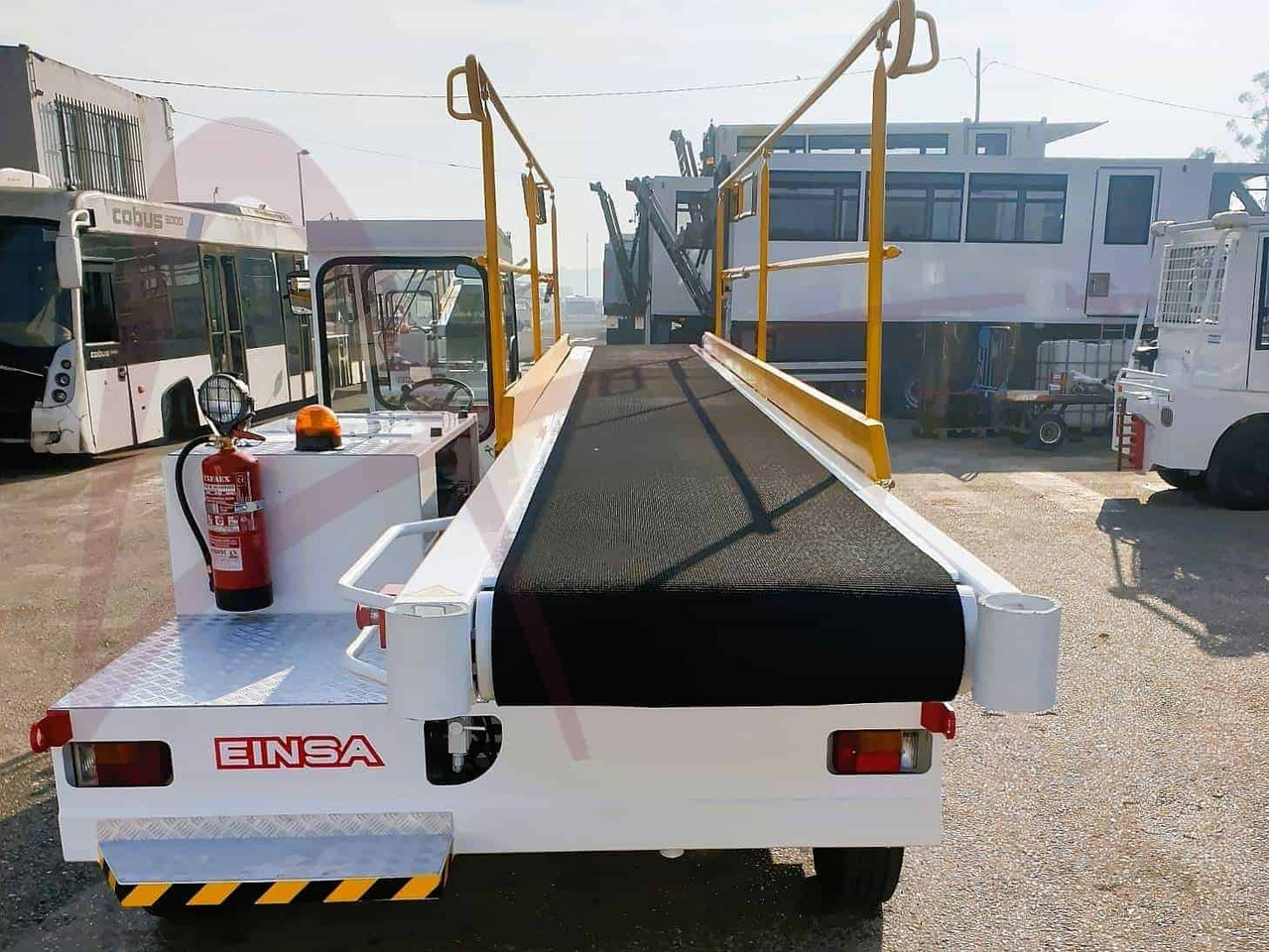 EINSA CDA-14B - Ленточный погрузчик багажа: фото 3 EINSA CDA-14B - Ленточный погрузчик багажа: фото 3