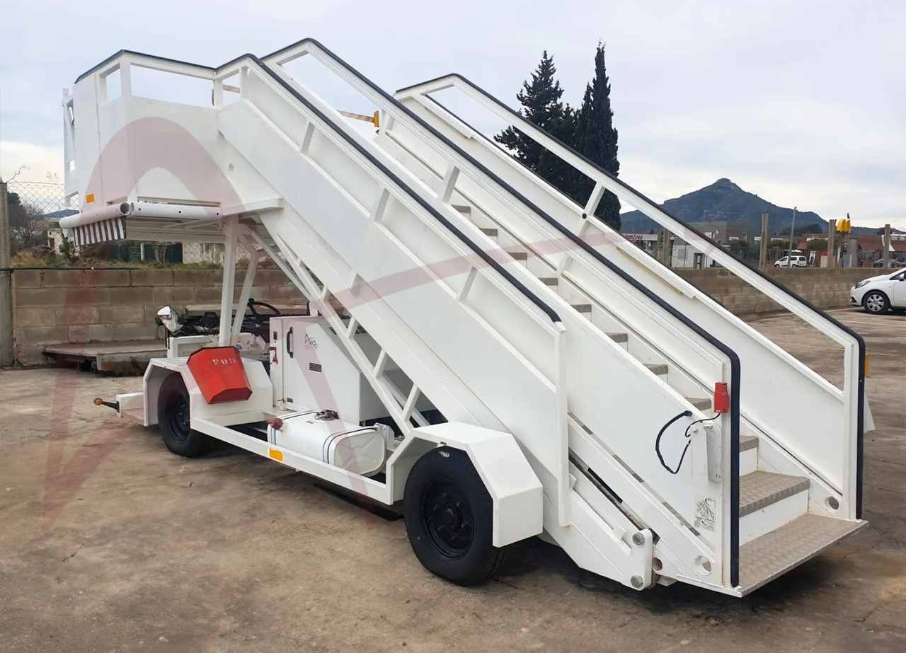 EINSA EDA - Пассажирский трап: фото 3 EINSA EDA - Пассажирский трап: фото 3