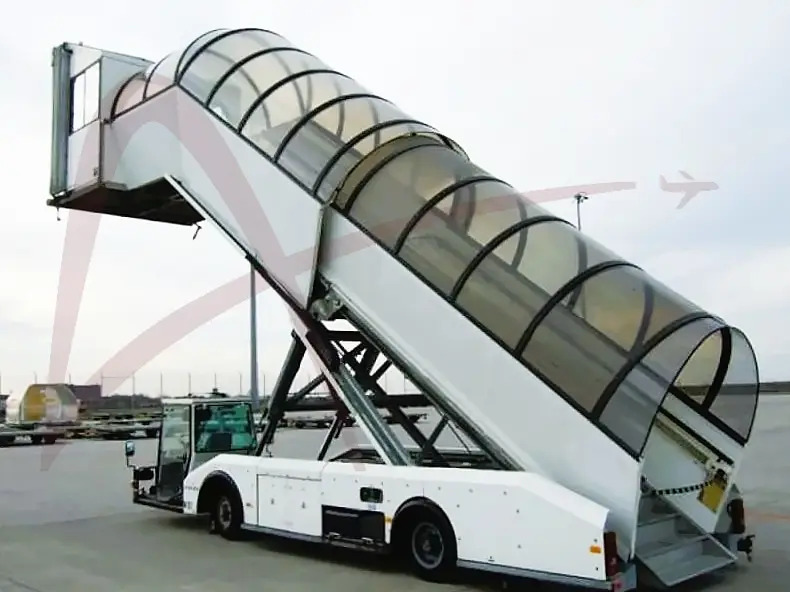 FFG PS1.8/3.5D - Пассажирский трап: фото 1 FFG PS1.8/3.5D - Пассажирский трап: фото 1