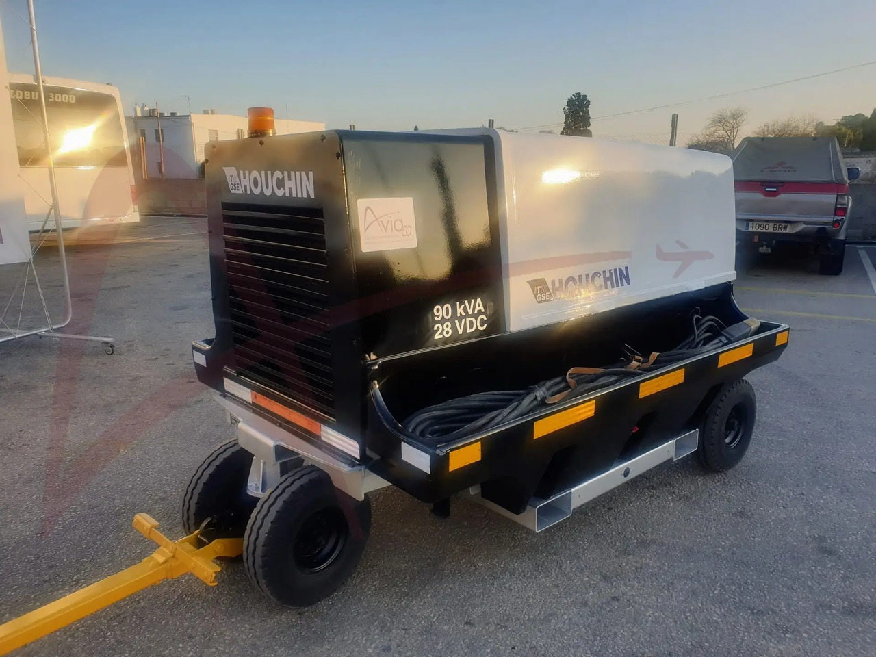 ITW GSE 4400 - Аэродромный источник питания: фото 3 ITW GSE 4400 - Аэродромный источник питания: фото 3