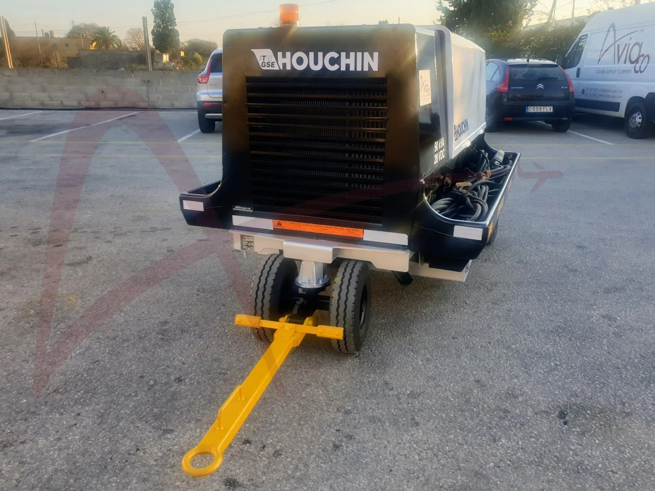 ITW GSE 4400 - Аэродромный источник питания: фото 4 ITW GSE 4400 - Аэродромный источник питания: фото 4