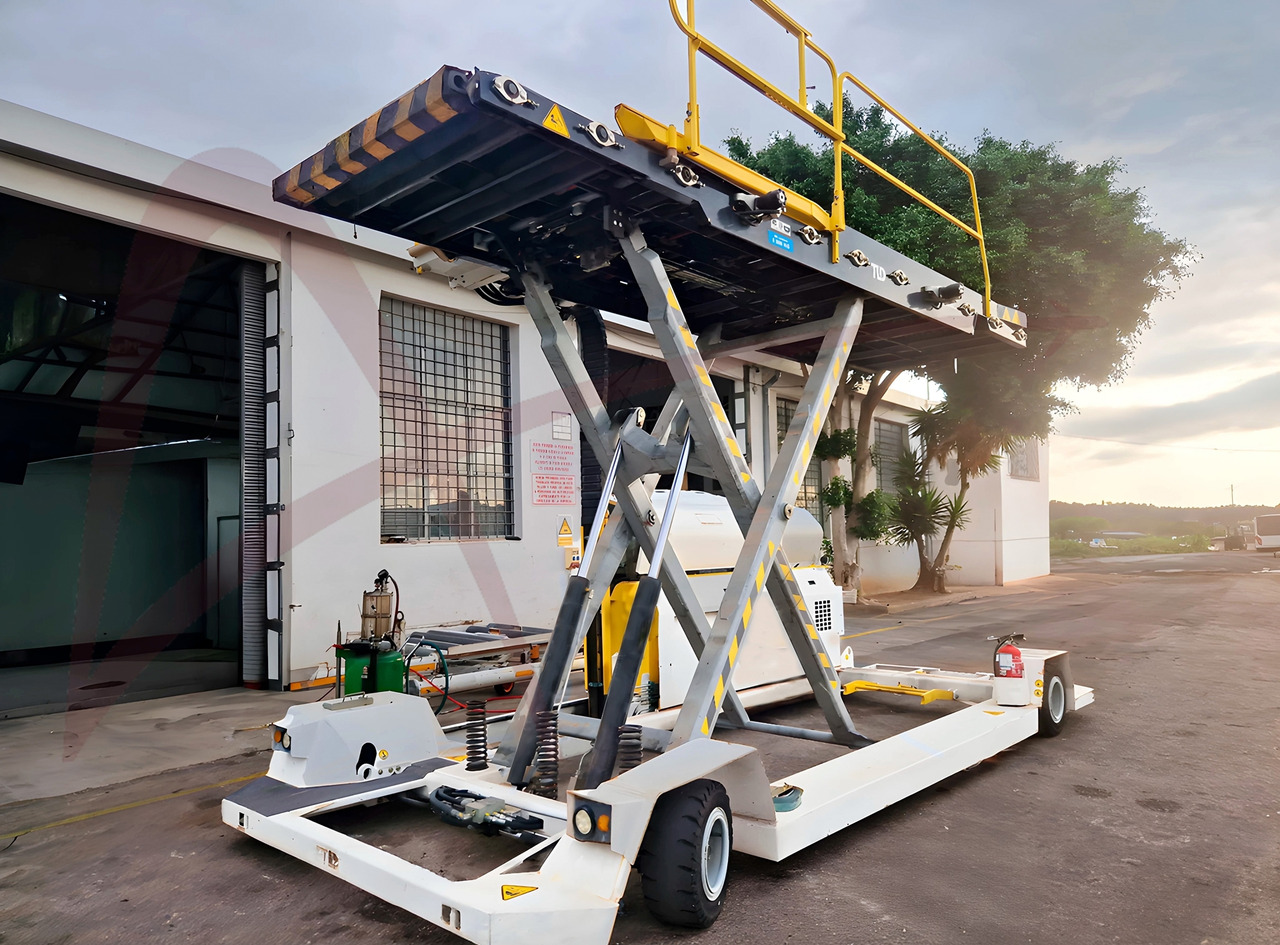 - Перегружатель контейнеров и паллет: фото 1 - Перегружатель контейнеров и паллет: фото 1