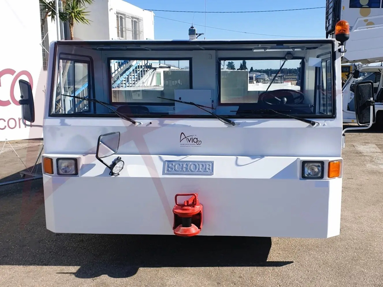 SCHOPF F180 - Аэродромный тягач: фото 4 SCHOPF F180 - Аэродромный тягач: фото 4