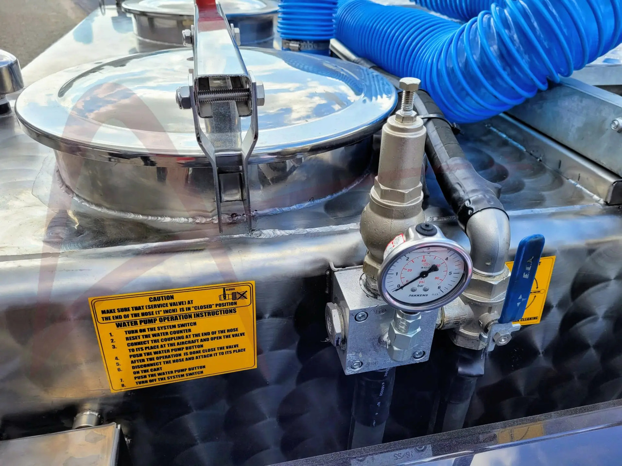 Новый Машина для обслуживания туалетных отсеков TIMSAN LSC300/700E: фото 6 Новый Машина для обслуживания туалетных отсеков TIMSAN LSC300/700E: фото 6