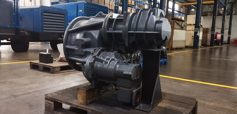 Новый Воздушный компрессор Liutech 320-20 1130CFM 20Bar Portable Screw Diesel: фото 7