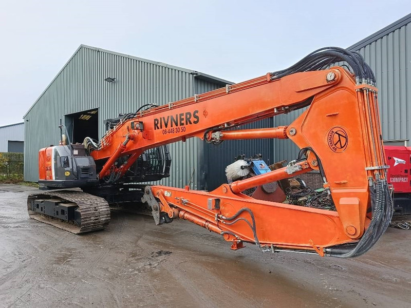 Hitachi ZX 225 USR-3 16 m demolition excavator bagger CE - Гусеничный экскаватор: фото 5 Hitachi ZX 225 USR-3 16 m demolition excavator bagger CE - Гусеничный экскаватор: фото 5