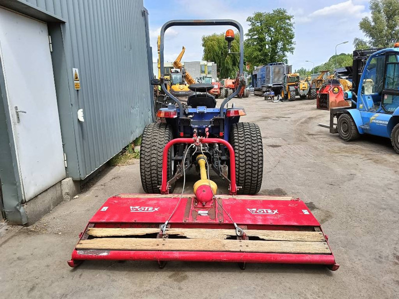 Iseki TG 5390 compacte tractor met maaier votex p12 4x4 - Минитрактор: фото 5 Iseki TG 5390 compacte tractor met maaier votex p12 4x4 - Минитрактор: фото 5