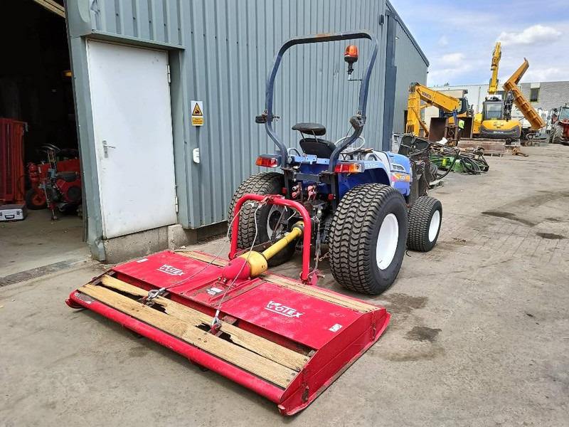 Iseki TG 5390 compacte tractor met maaier votex p12 4x4 - Минитрактор: фото 4 Iseki TG 5390 compacte tractor met maaier votex p12 4x4 - Минитрактор: фото 4