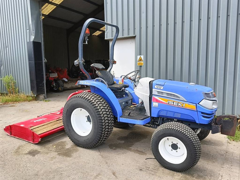 Iseki TG 5390 compacte tractor met maaier votex p12 4x4 - Минитрактор: фото 1 Iseki TG 5390 compacte tractor met maaier votex p12 4x4 - Минитрактор: фото 1