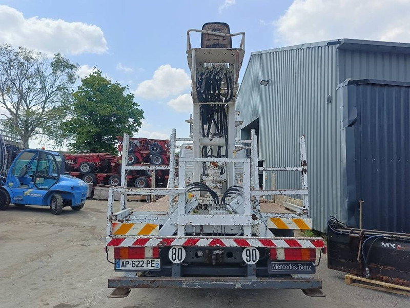 Mercedes-Benz atego risa camgrue 9501 drill boor airco incl rod - Буровая машина: фото 5 Mercedes-Benz atego risa camgrue 9501 drill boor airco incl rod - Буровая машина: фото 5