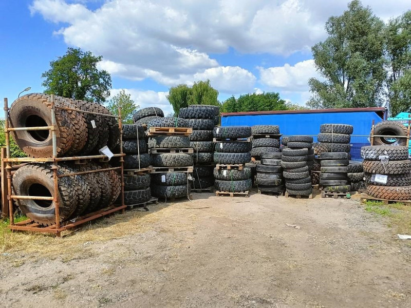 Michelin 6,50 R16 C 7,00R16 C 22/100R16 255/100R16 banden l - Шины и диски для Строительной техники: фото 1 Michelin 6,50 R16 C 7,00R16 C 22/100R16 255/100R16 banden l - Шины и диски для Строительной техники: фото 1