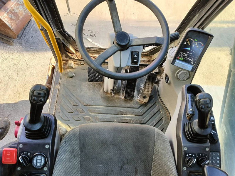 Перегружатель для транспортировки мусора Volvo EW 210 D waste industry handler 25ton umslagbagger: фото 16