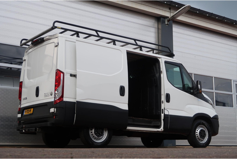 Iveco Daily 35S14V 300 L1H1 AUT/ 3,5t/ CAM/ CRUISE/ TREKHAAK/ AIRCO/ ETC - Цельнометаллический фургон: фото 3 Iveco Daily 35S14V 300 L1H1 AUT/ 3,5t/ CAM/ CRUISE/ TREKHAAK/ AIRCO/ ETC - Цельнометаллический фургон: фото 3