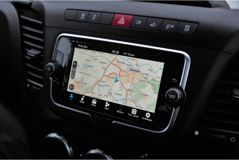 Iveco Daily 35S18HV 3.0 L2H2 BPM VRIJ/ AUT/ 2X SCHUIFDEUR/ CAMERA/ LED/ CRUISE/ CLIMA/ NAVI/ в лизинг Iveco Daily 35S18HV 3.0 L2H2 BPM VRIJ/ AUT/ 2X SCHUIFDEUR/ CAMERA/ LED/ CRUISE/ CLIMA/ NAVI/: фото 4